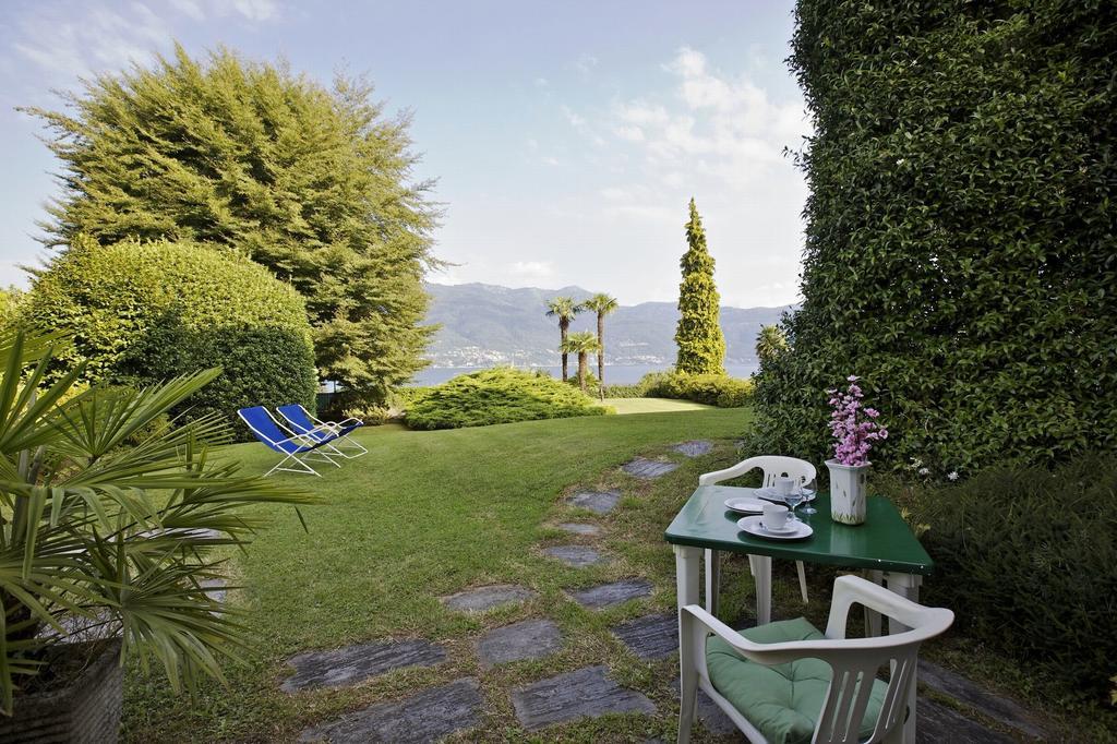 Villa Panorama Porto Valtravaglia Exterior photo